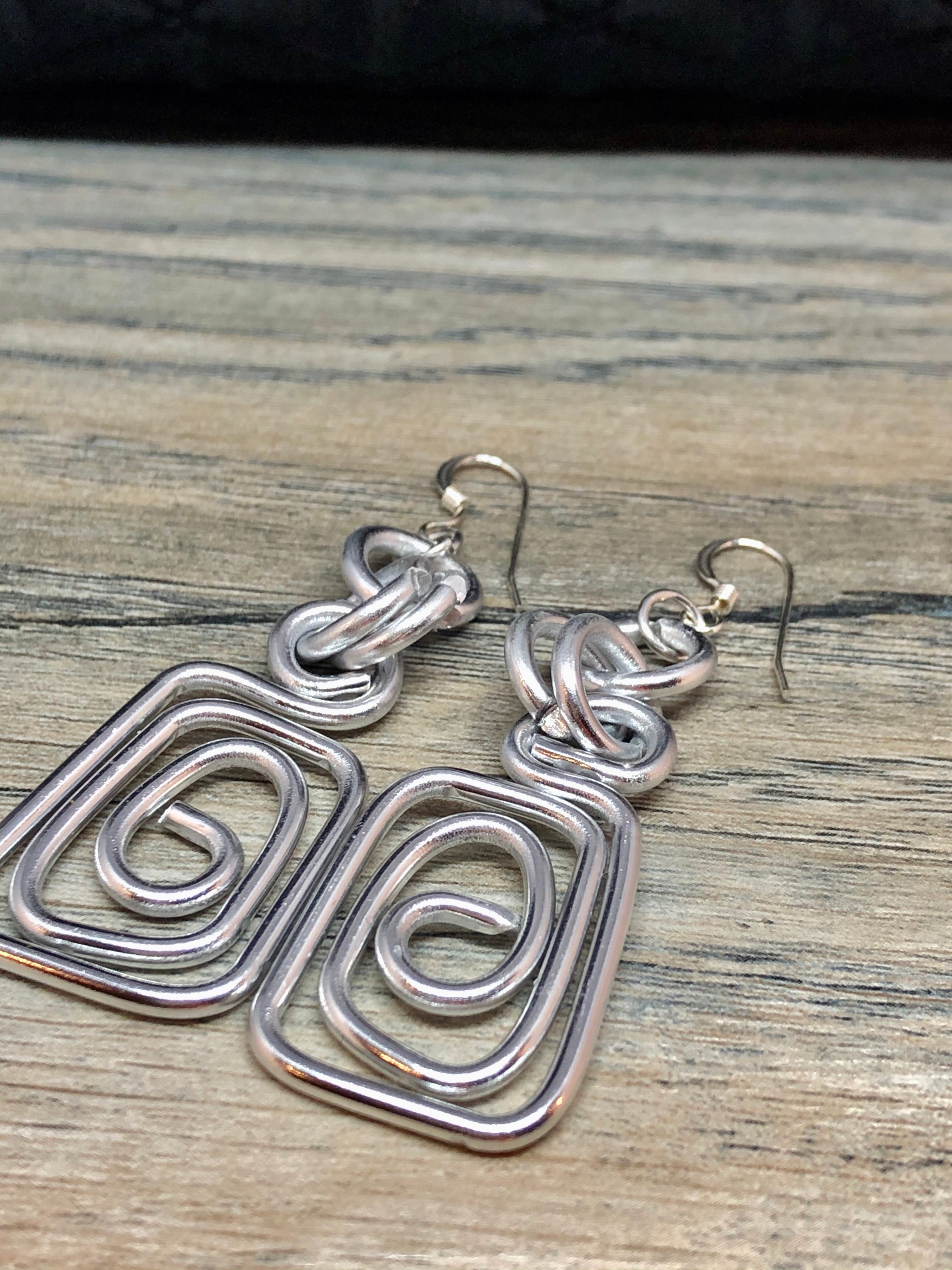 Rectangle Aluminum Wire Earrings, Silver color aluminum wire
